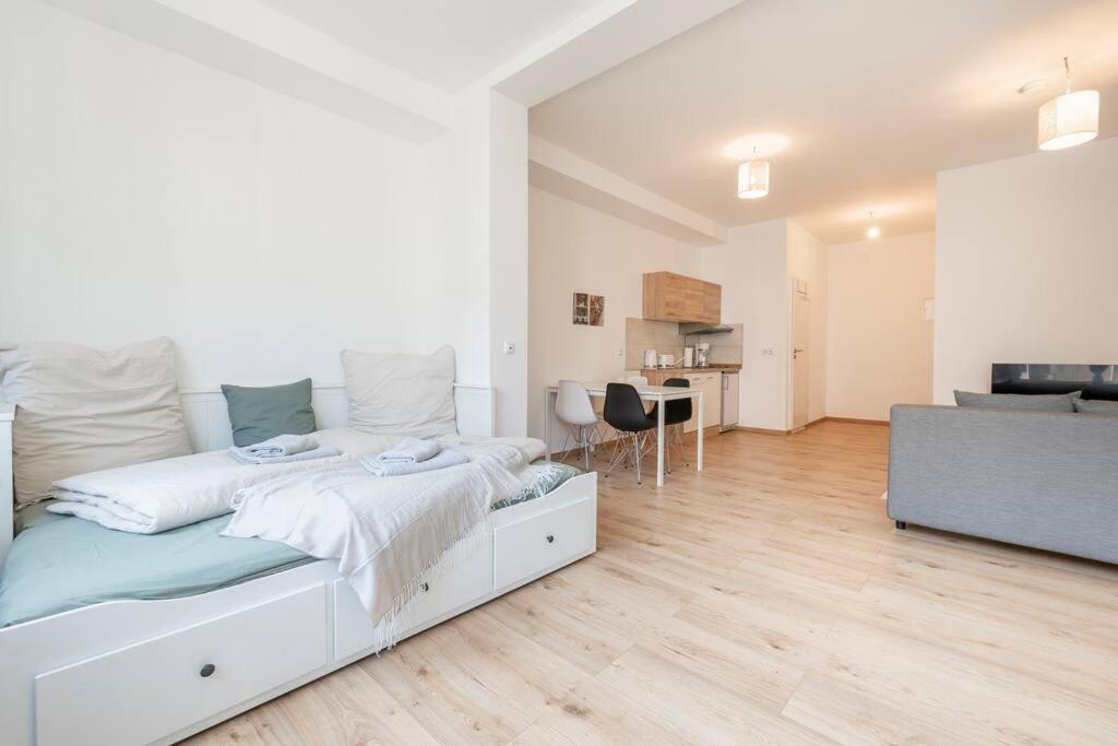 Stilvolles Apartment Fuer 4 Pers. Bremen Bagian luar foto